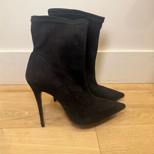 L'INTERVALLE Black Ankle Stiletto Booties